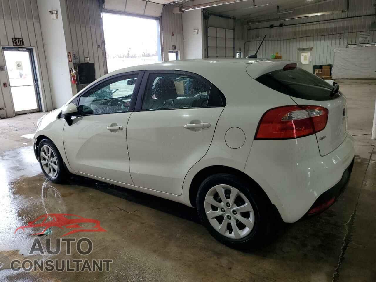 KIA RIO 2013 - KNADN5A33D6301046