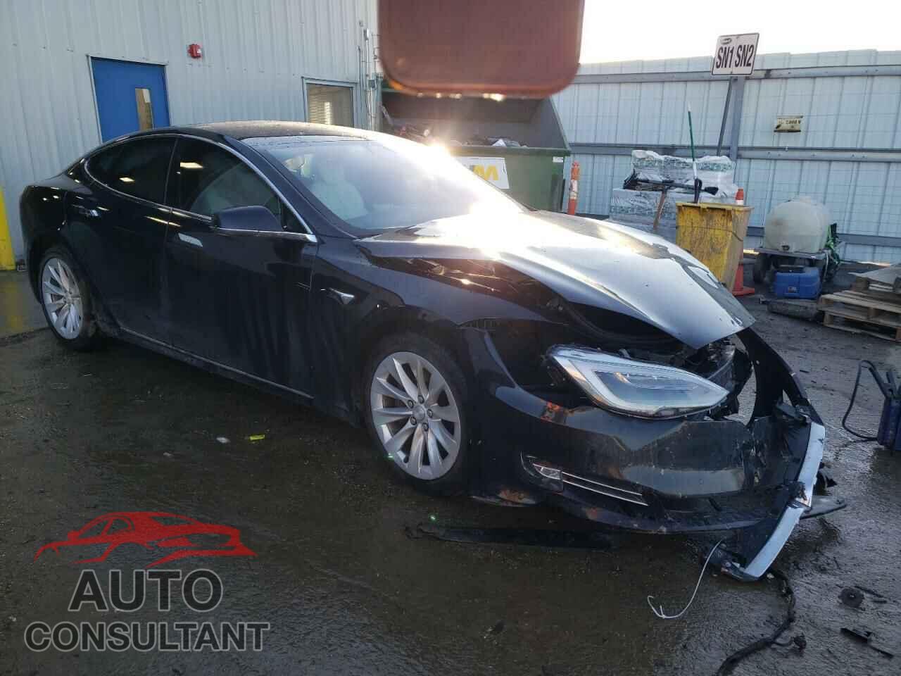 TESLA MODEL S 2017 - 5YJSA1E2XHF199948