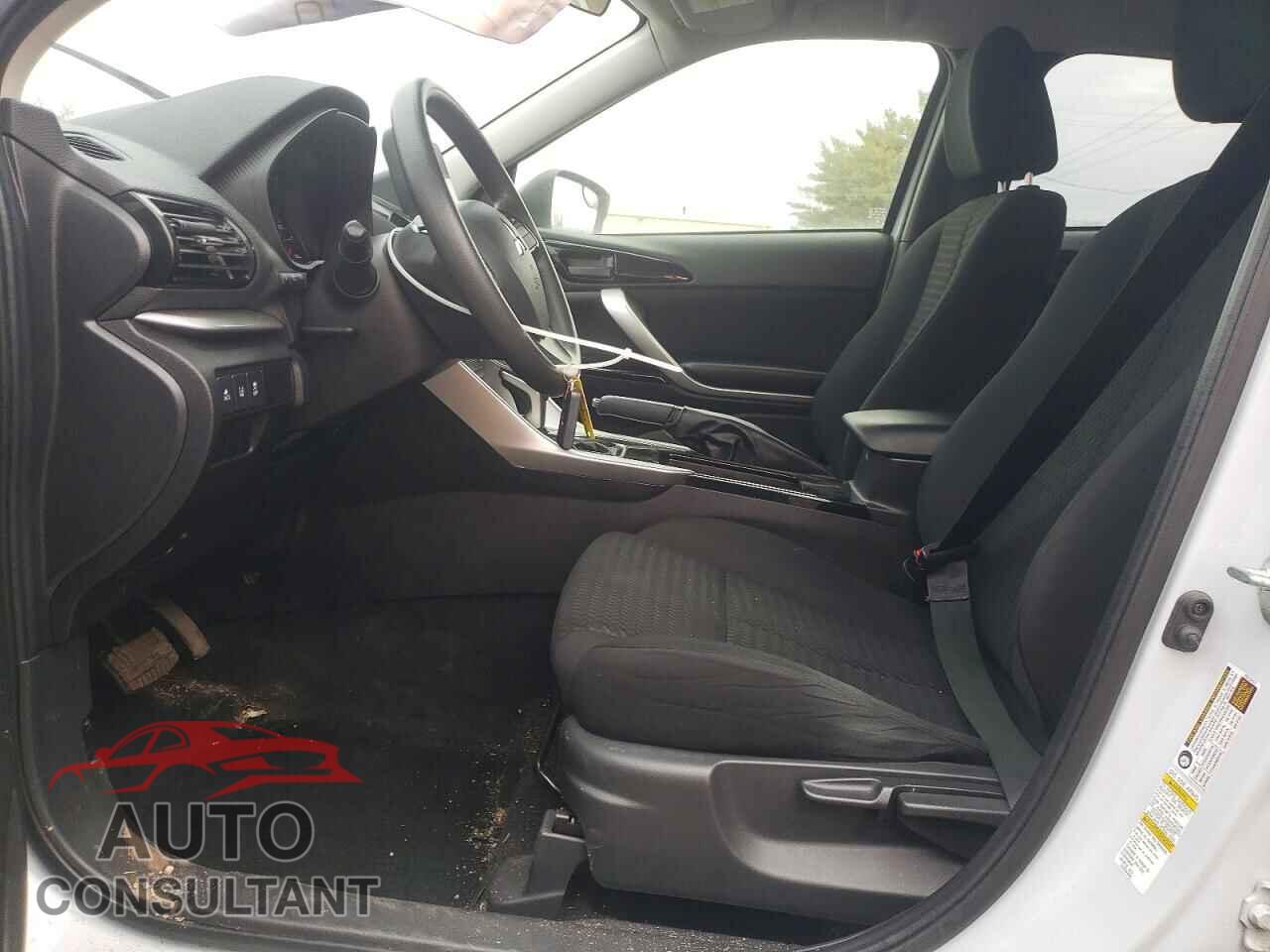 MITSUBISHI ECLIPSE 2024 - JA4ATVAA4RZ002398