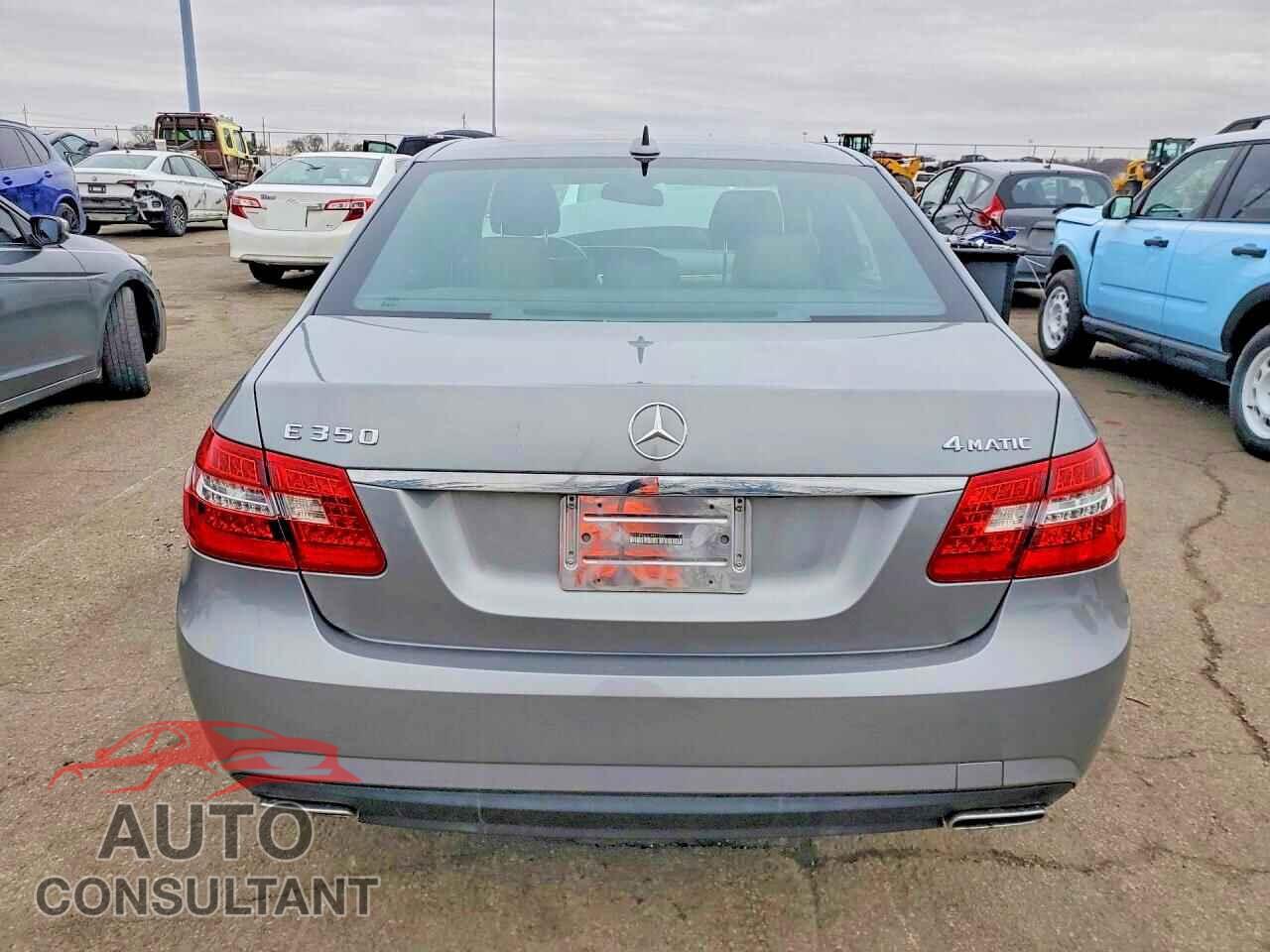 MERCEDES-BENZ E-CLASS 2012 - WDDHF8JB1CA553499