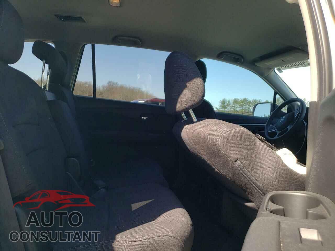 HONDA PILOT 2021 - 5FNYF5H37MB031069