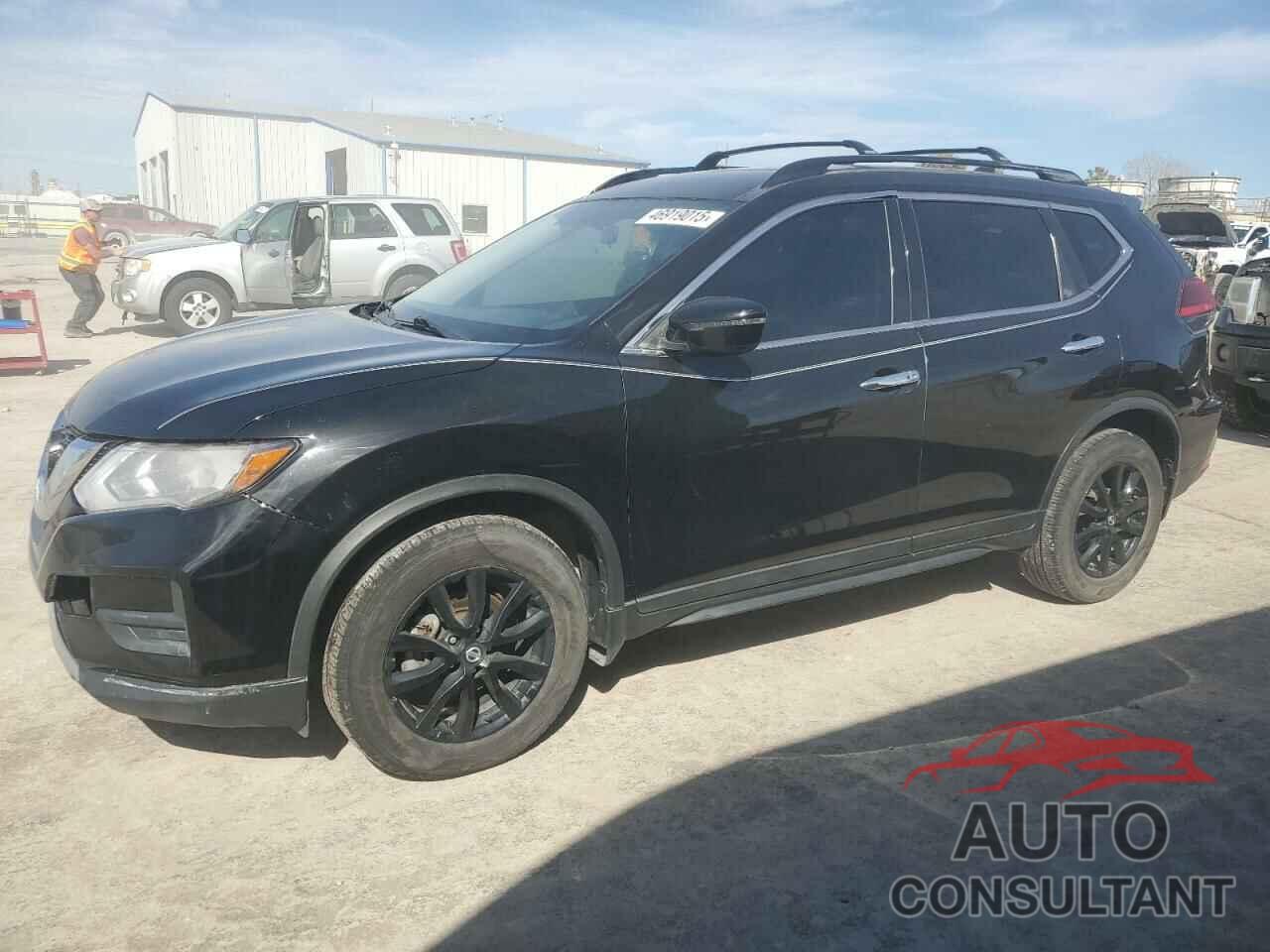 NISSAN ROGUE 2017 - 5N1AT2MT5HC828224