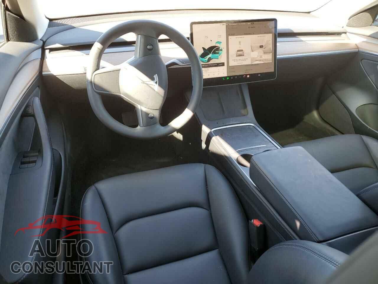 TESLA MODEL 3 2023 - 5YJ3E1EA5PF687588