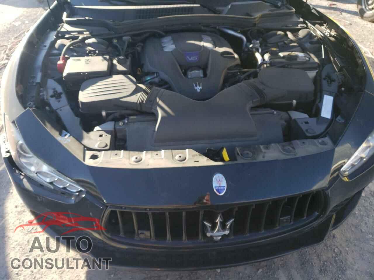 MASERATI ALL MODELS 2017 - ZAM57RSS8H1249846