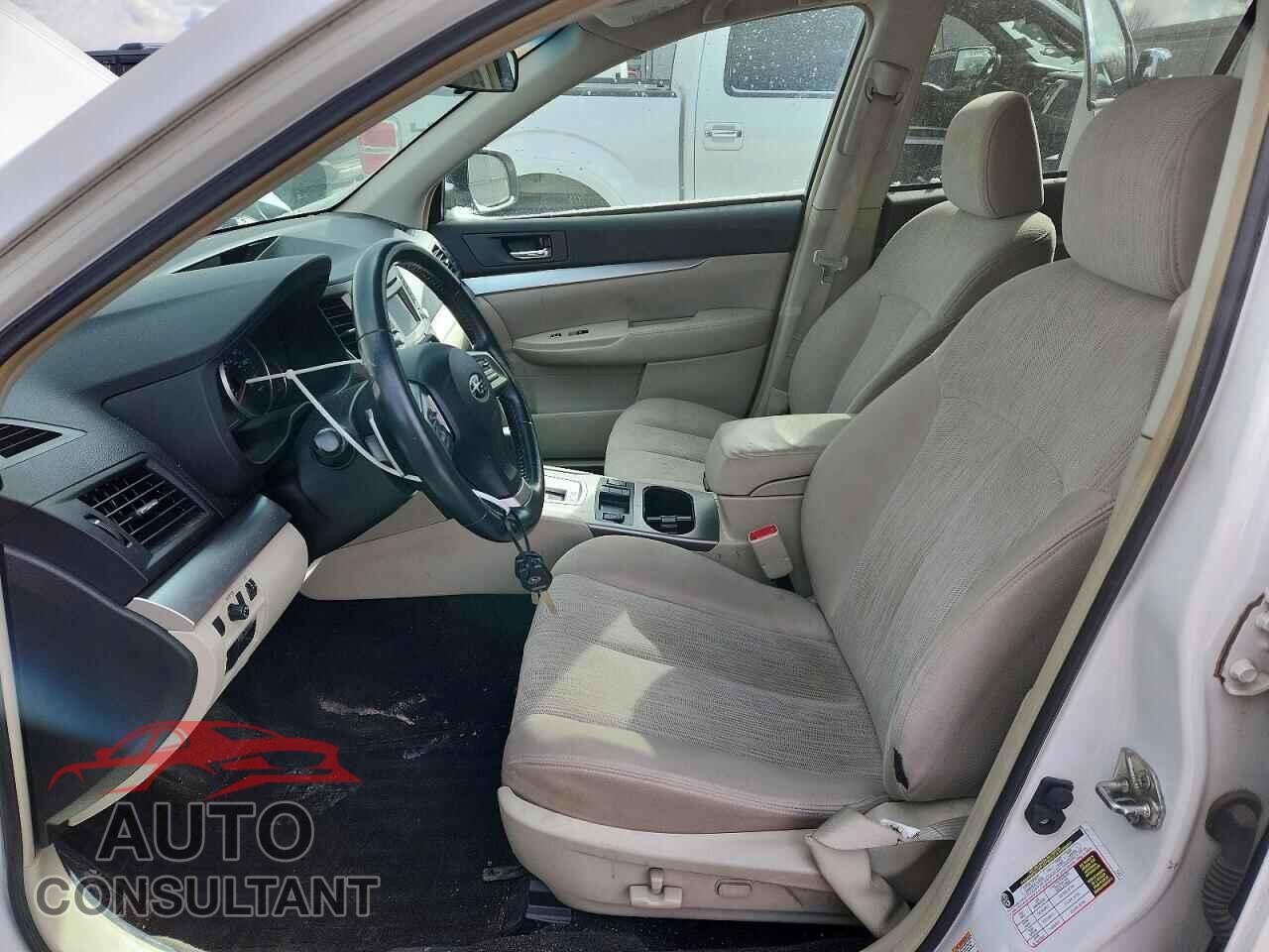 SUBARU OUTBACK 2014 - 4S4BRBCC8E3290599