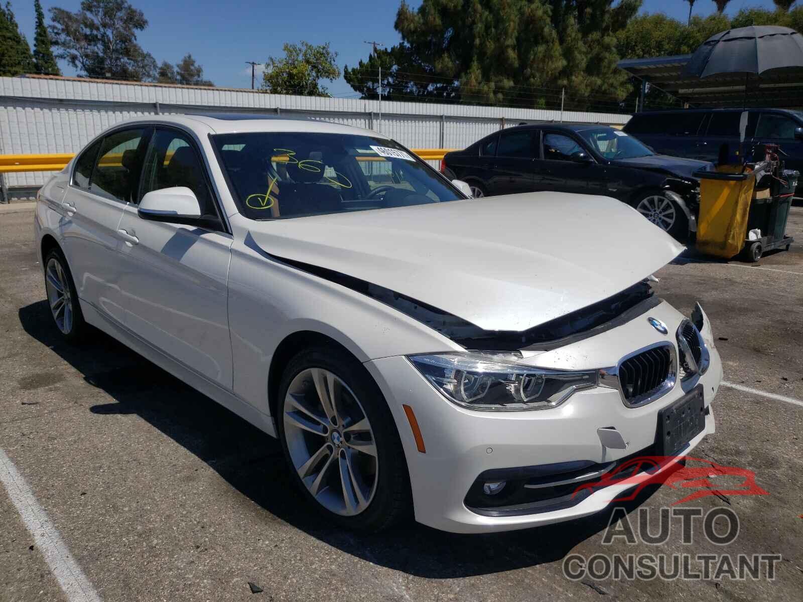 BMW 3 SERIES 2017 - WBA8B9C30HK885126