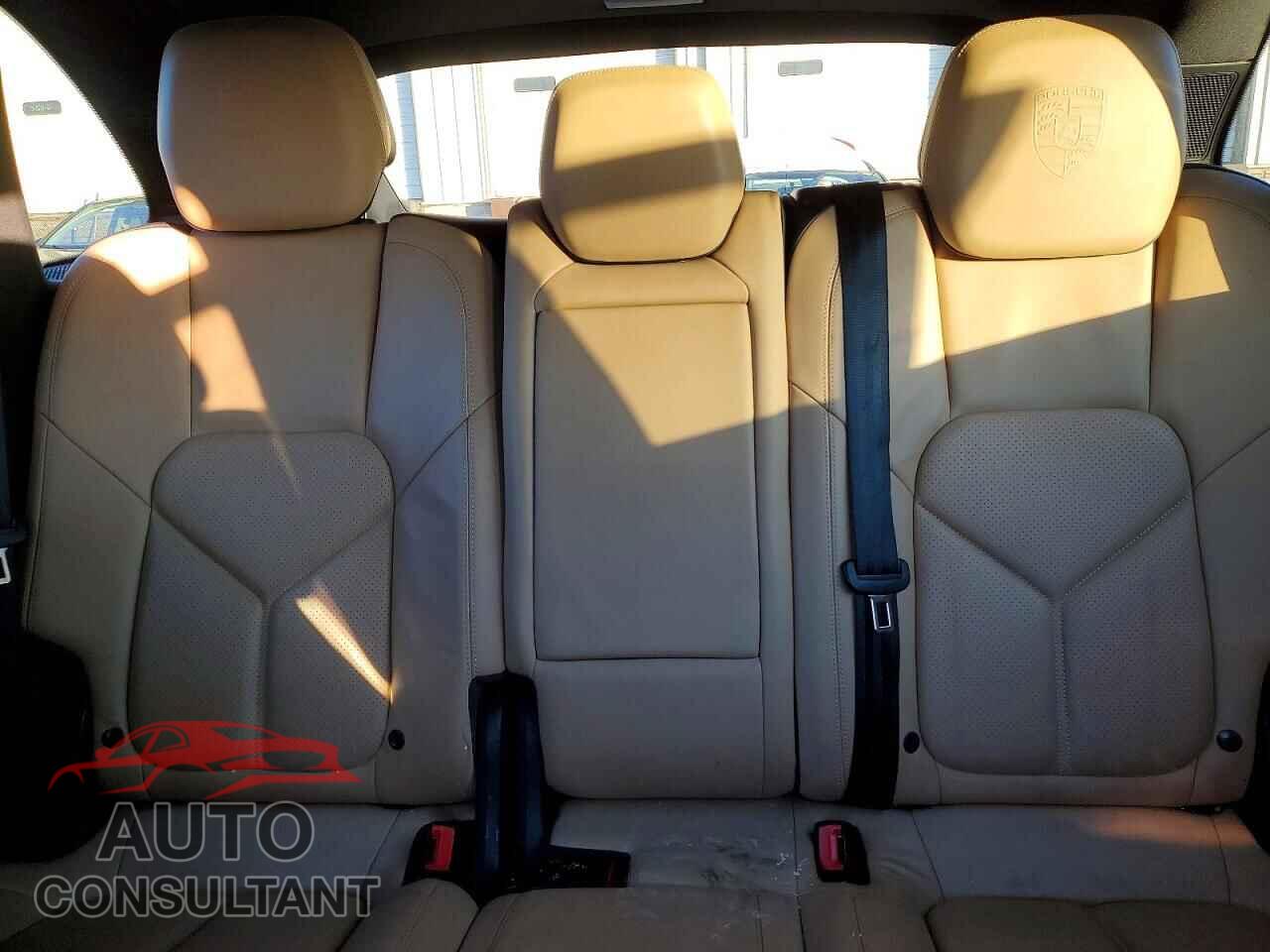 PORSCHE CAYENNE 2014 - WP1AA2A29ELA90749