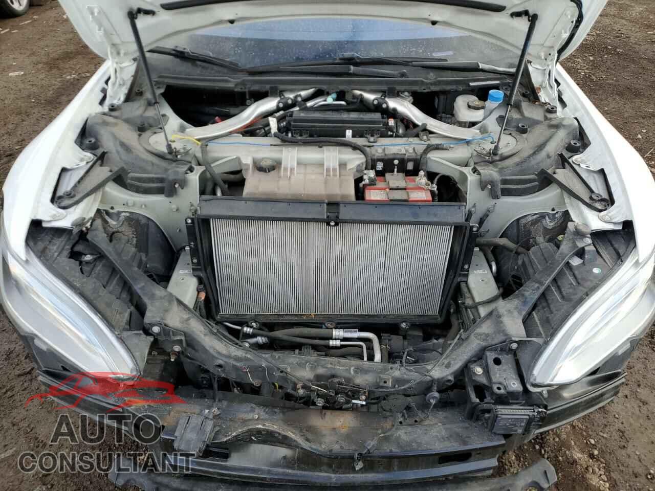 TESLA MODEL S 2017 - 5YJSA1E26HF212985