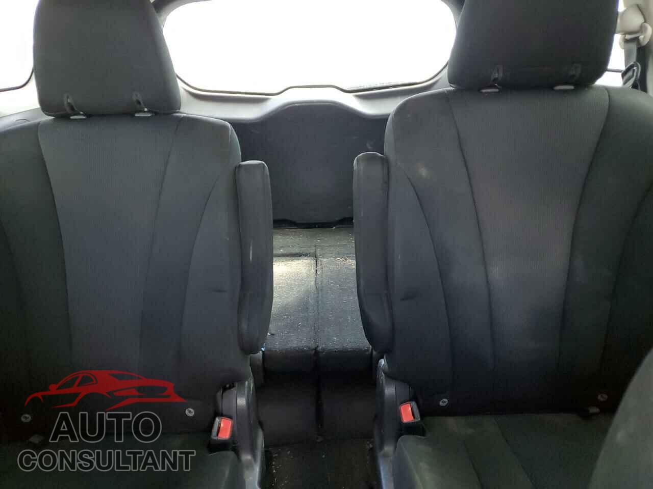 MAZDA 5 2013 - JM1CW2BL7D0159635