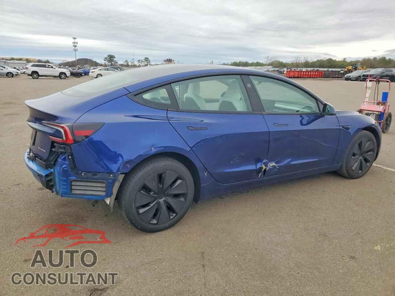 TESLA MODEL 3 2024 - 5YJ3E1EB2RF802238