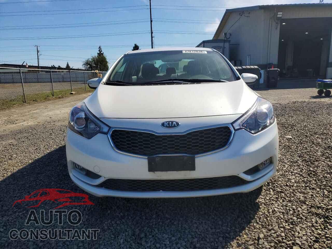 KIA FORTE 2015 - KNAFX4A84F5337782