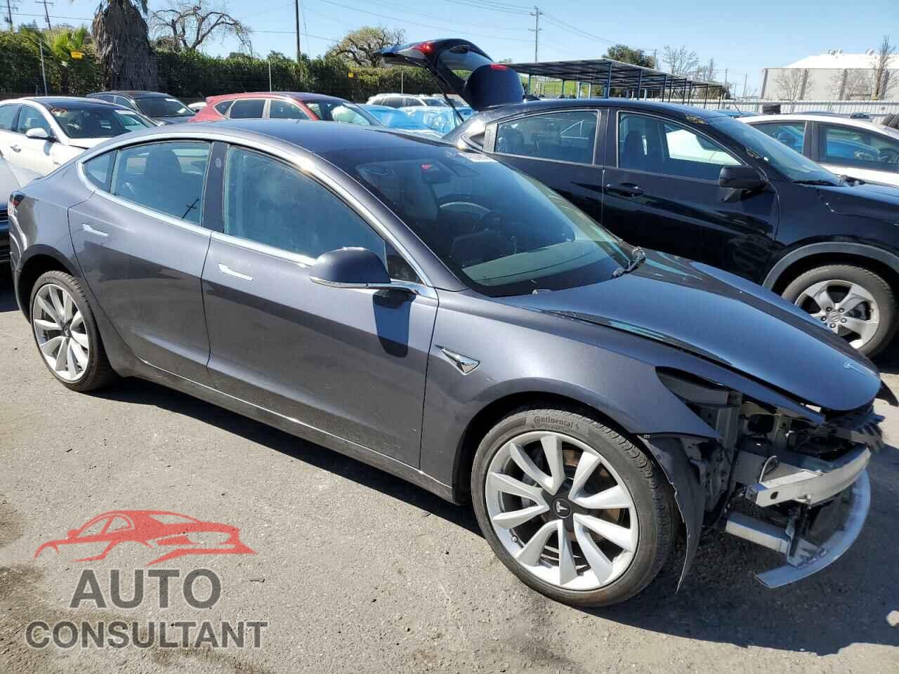 TESLA MODEL 3 2018 - 5YJ3E1EB3JF090729