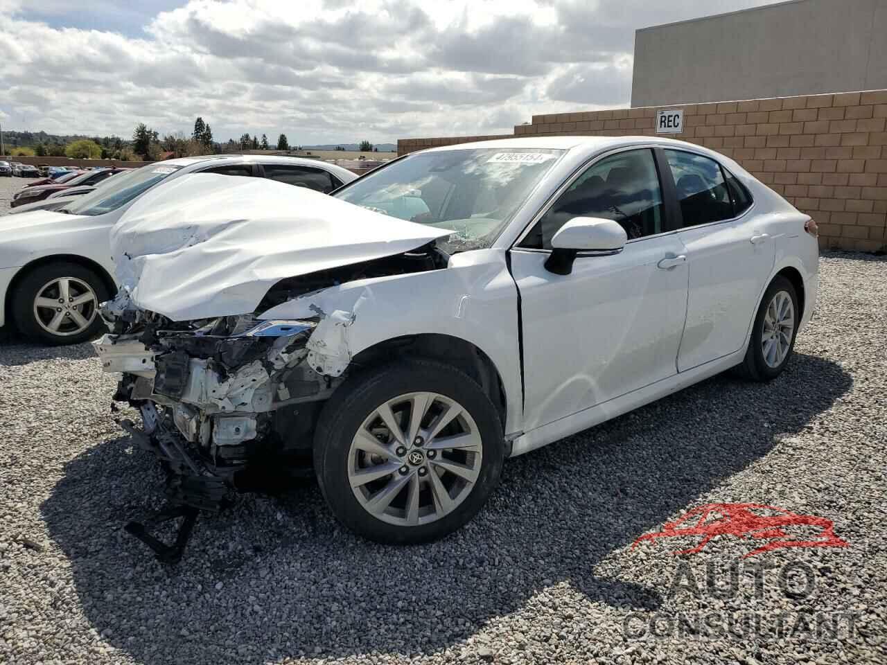 TOYOTA CAMRY 2022 - 4T1R11AKXNU706222