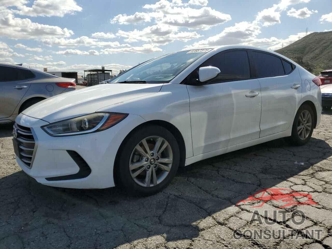 HYUNDAI ELANTRA 2018 - 5NPD84LFXJH221157