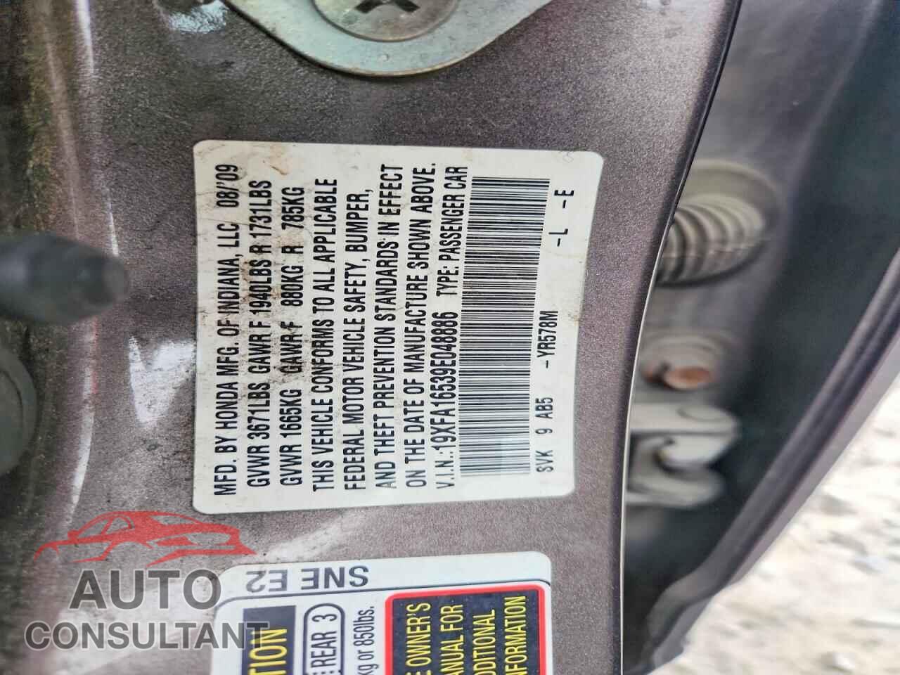 HONDA CIVIC 2009 - 19XFA16539E048886