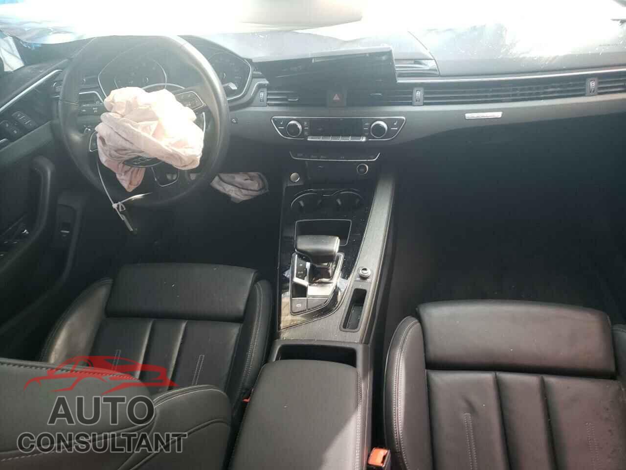 AUDI A4 2021 - WAUDAAF47MA019432