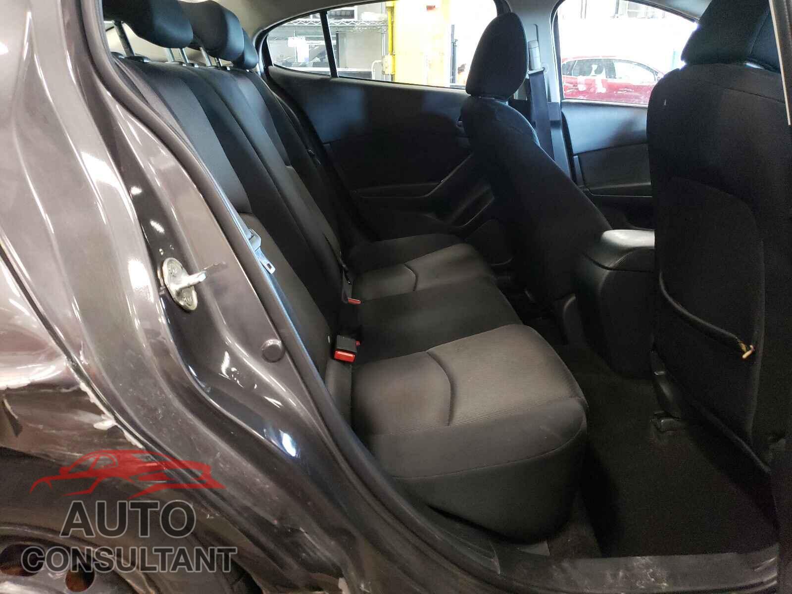 MAZDA 3 2017 - 3MZBN1U72HM122212
