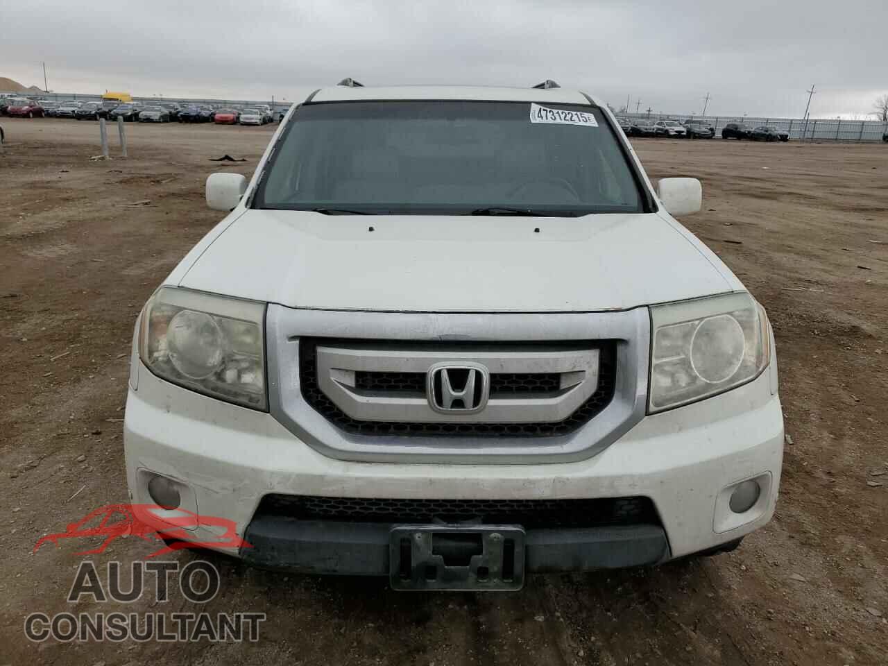HONDA PILOT 2011 - 5FNYF4H96BB036744