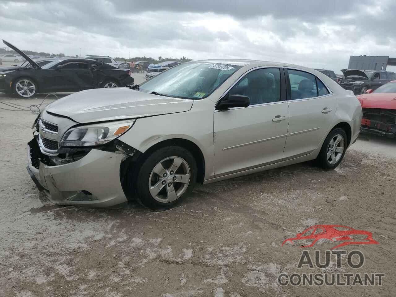 CHEVROLET MALIBU 2013 - 1G11B5SA8DF163654