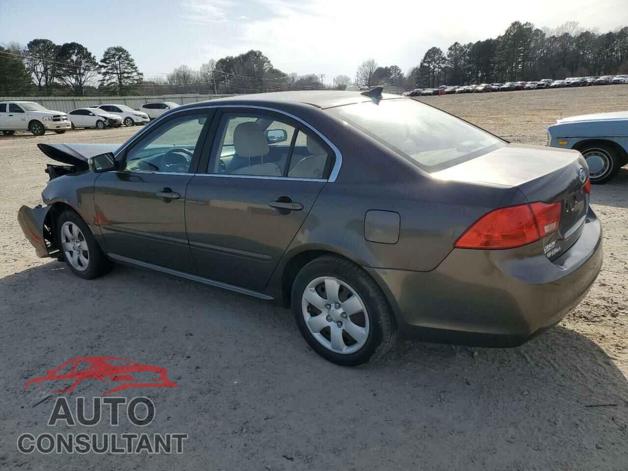 KIA OPTIMA 2010 - KNAGG4A8XA5379242