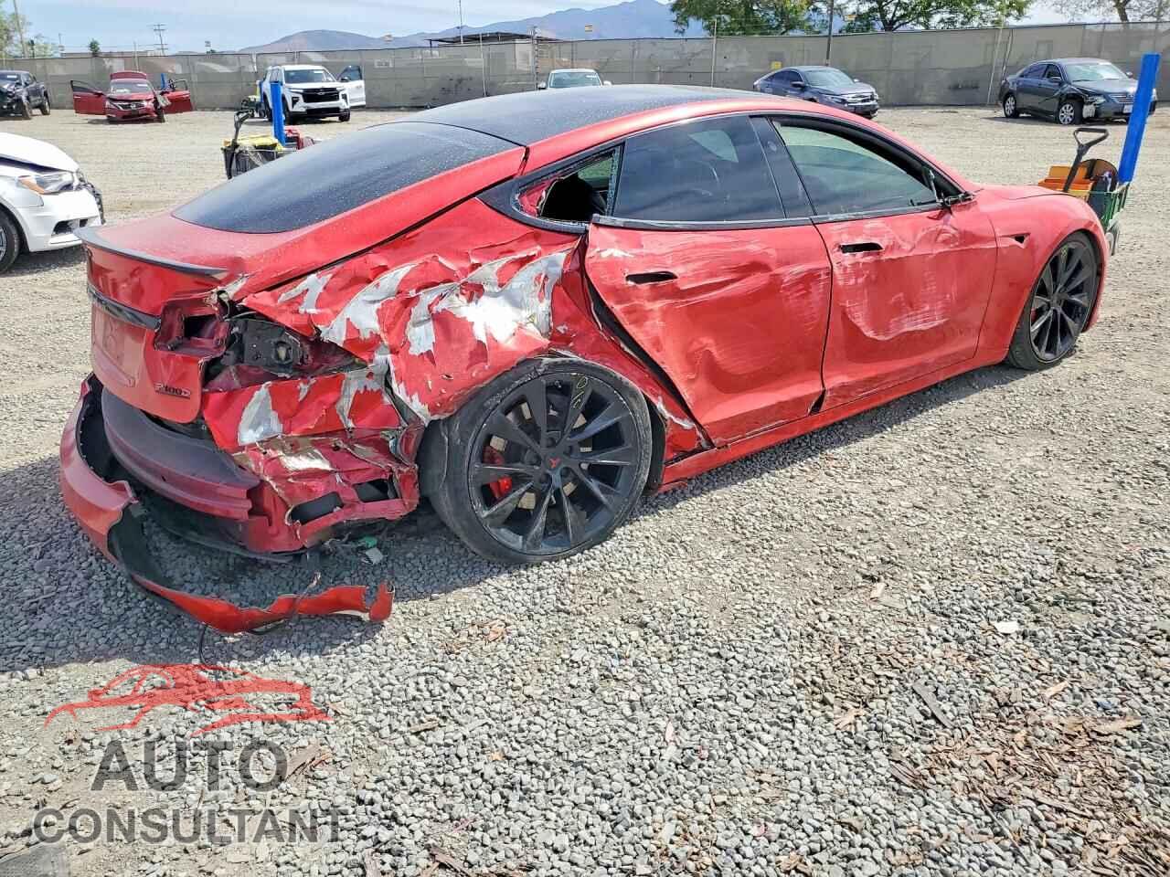 TESLA MODEL S 2018 - 5YJSA1E43JF267515