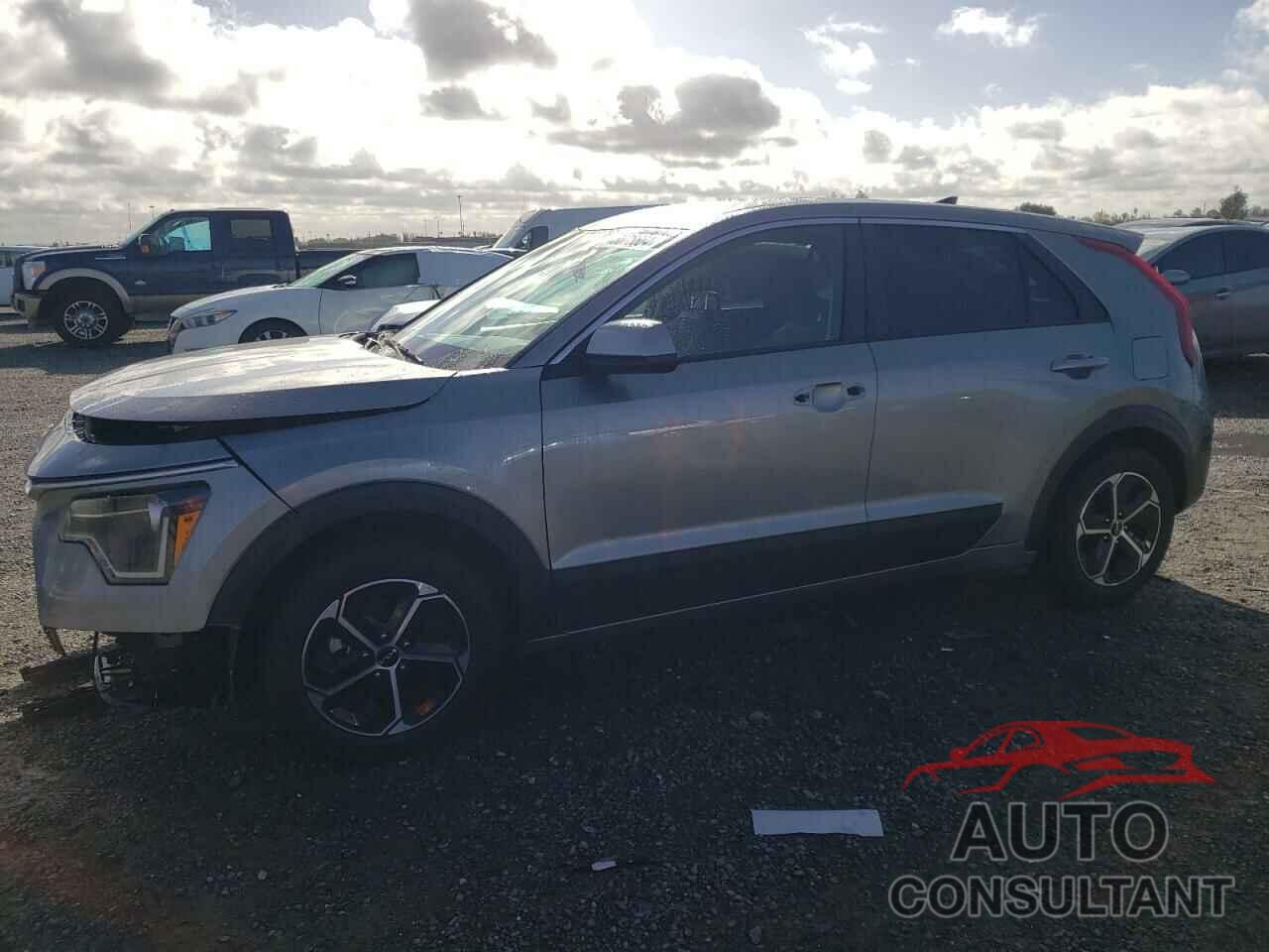 KIA NIRO 2023 - KNDCP3LE5P5070432