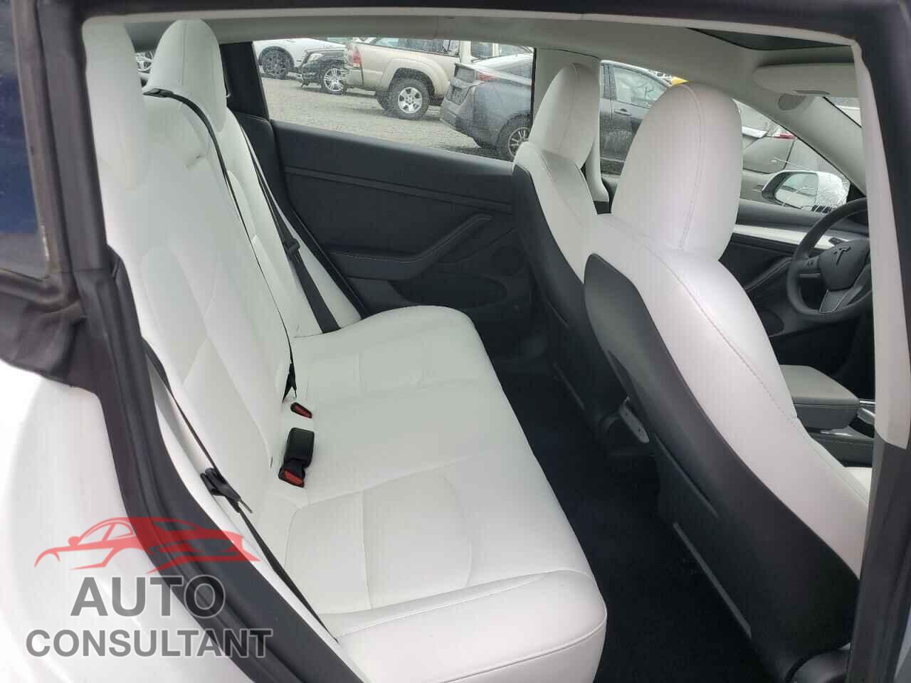 TESLA MODEL 3 2023 - 5YJ3E1EA5PF623597