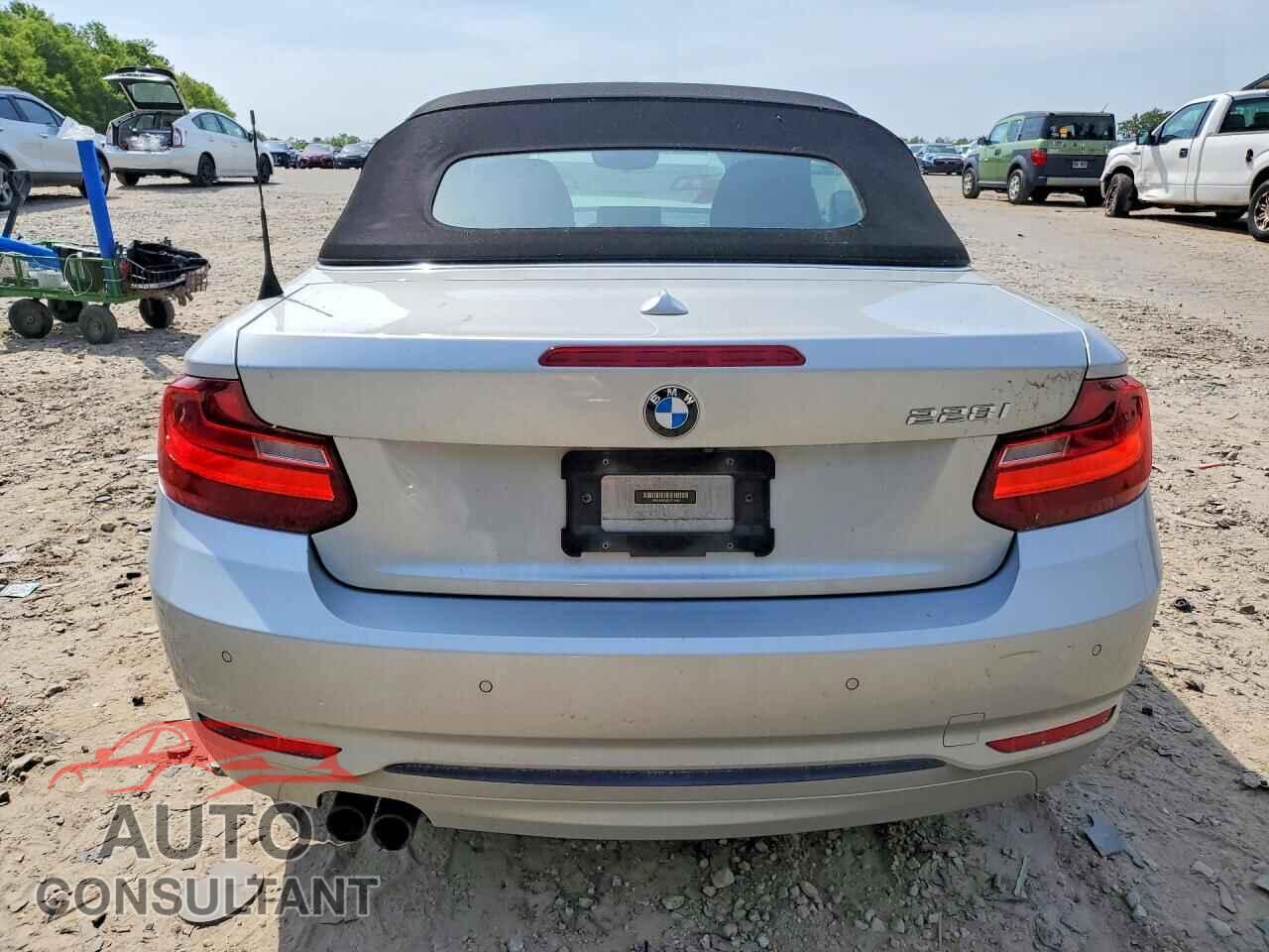 BMW 2 SERIES 2016 - WBA1K9C56GV711044