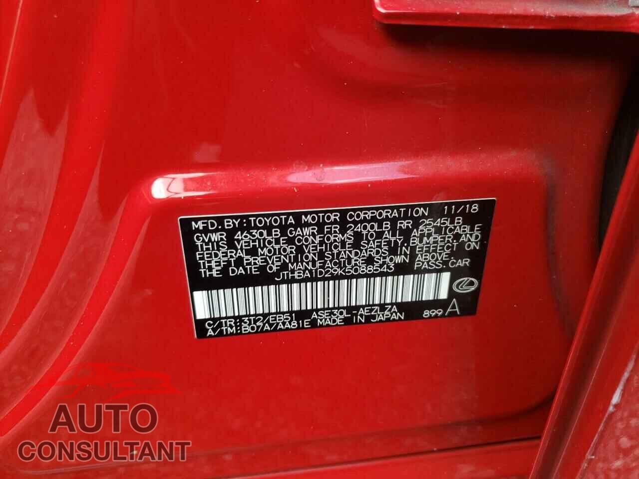 LEXUS IS 2019 - JTHBA1D29K5088543