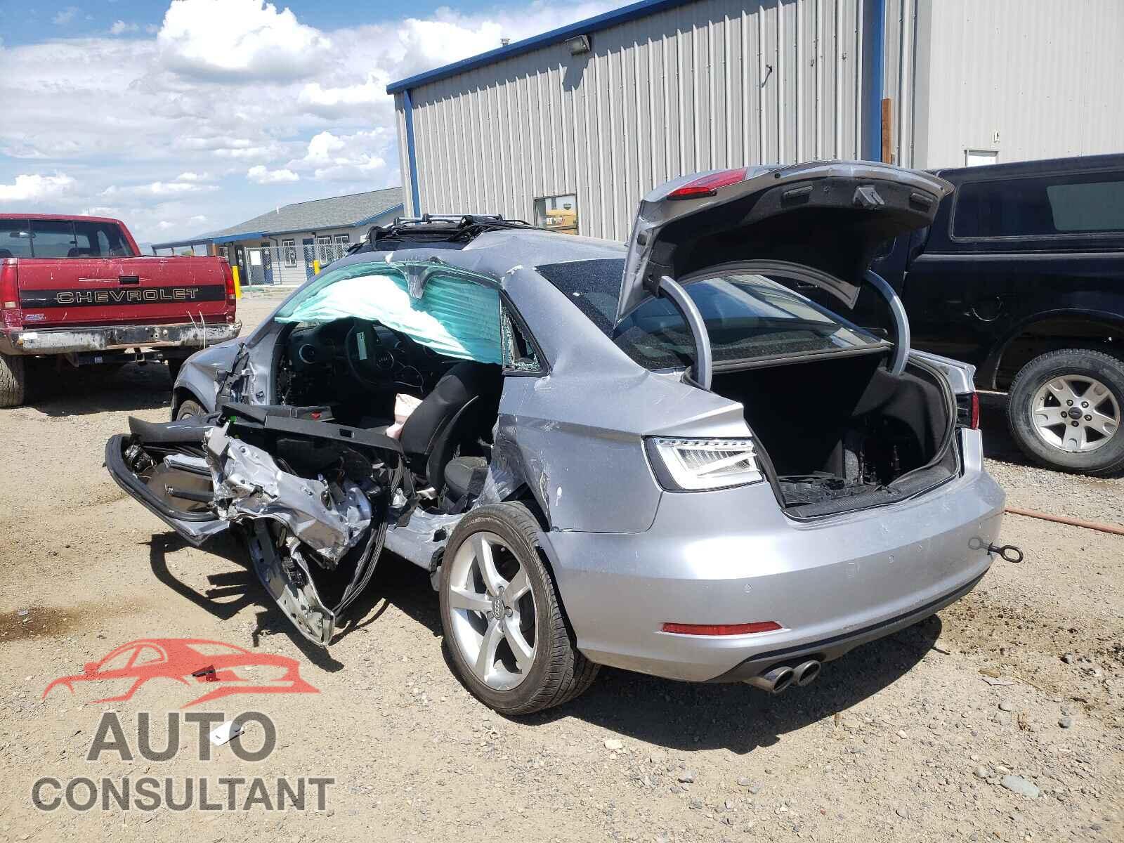 AUDI A3 2016 - WAUA7GFF2G1032552