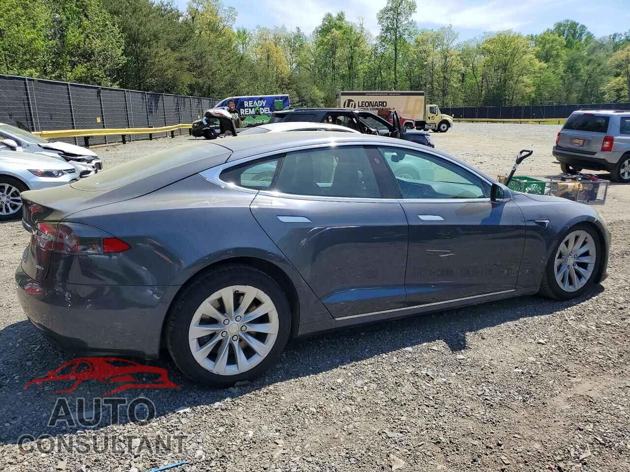 TESLA MODEL S 2017 - 5YJSA1E25HF219359
