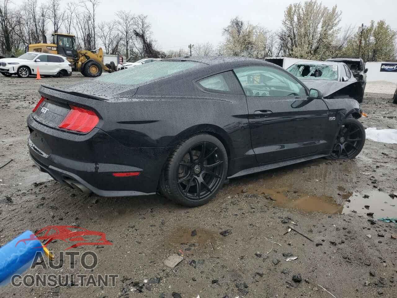 FORD MUSTANG 2018 - 1FA6P8CF8J5153806