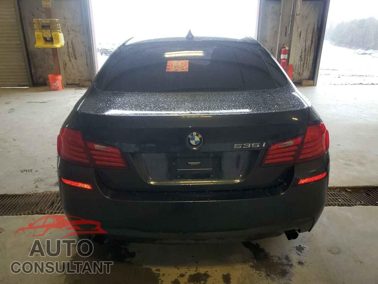 BMW 5 SERIES 2014 - WBA5B1C50ED479742
