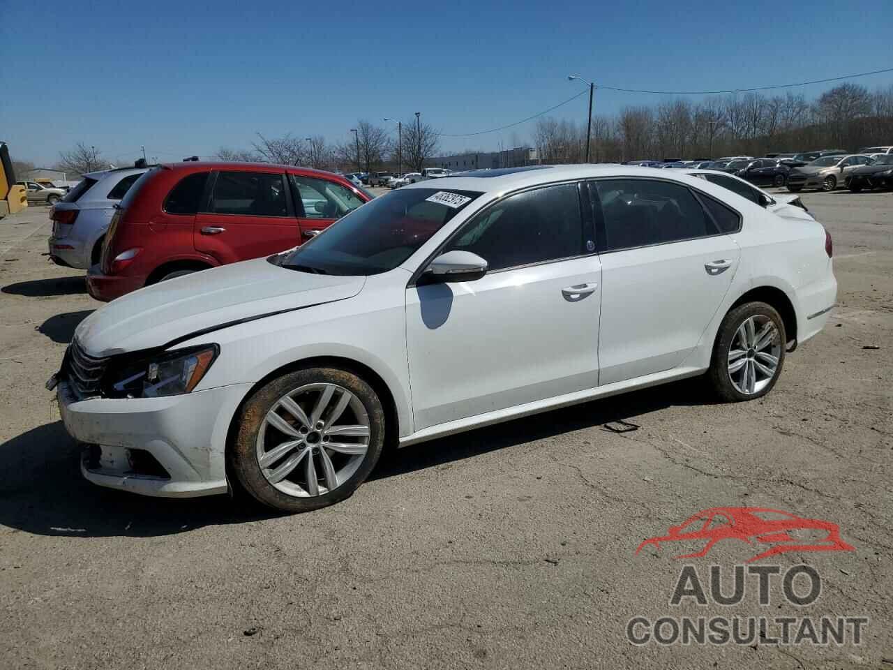 VOLKSWAGEN PASSAT 2019 - 1VWLA7A30KC006102