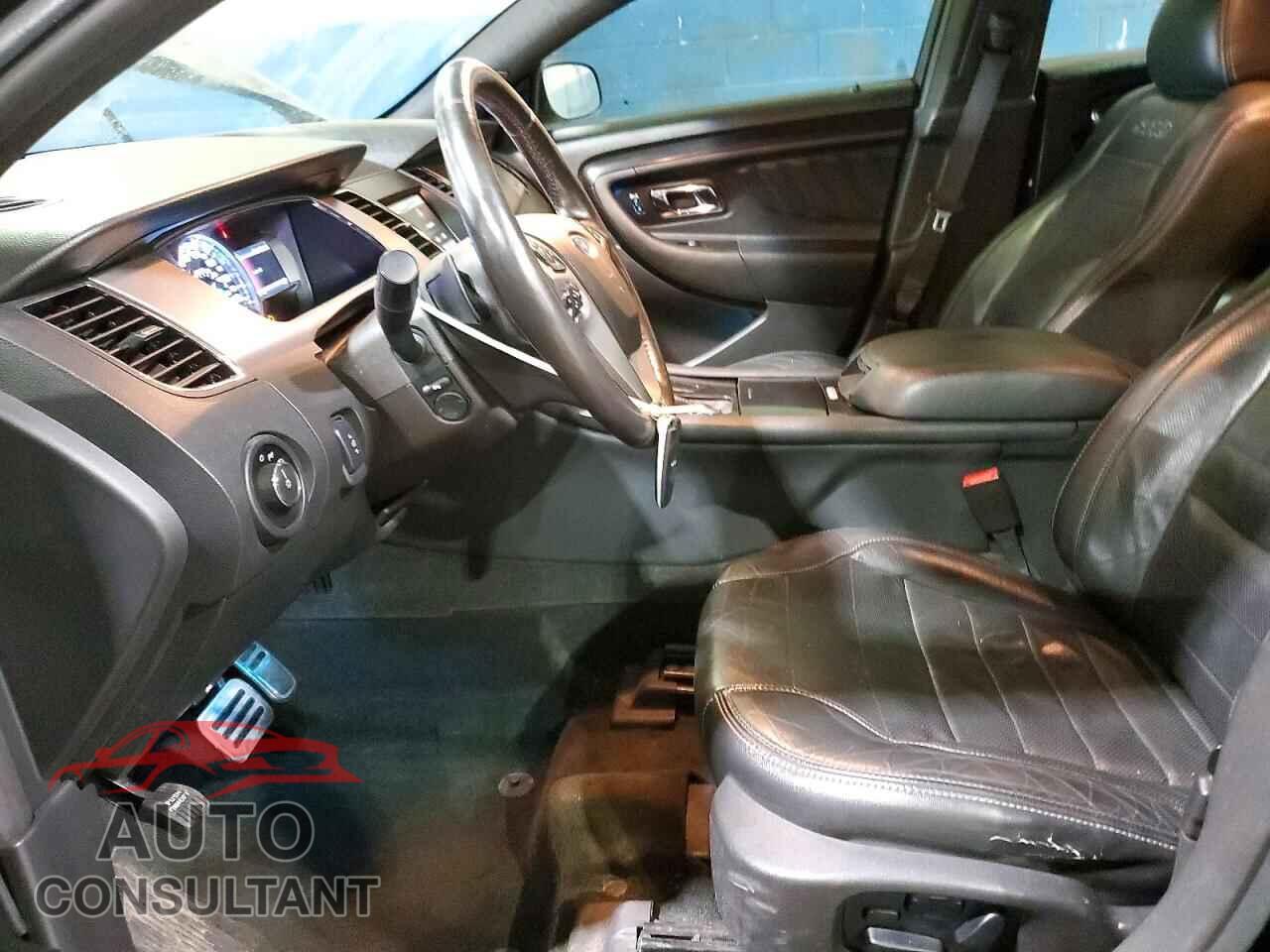 FORD TAURUS 2015 - 1FAHP2KT4FG189792