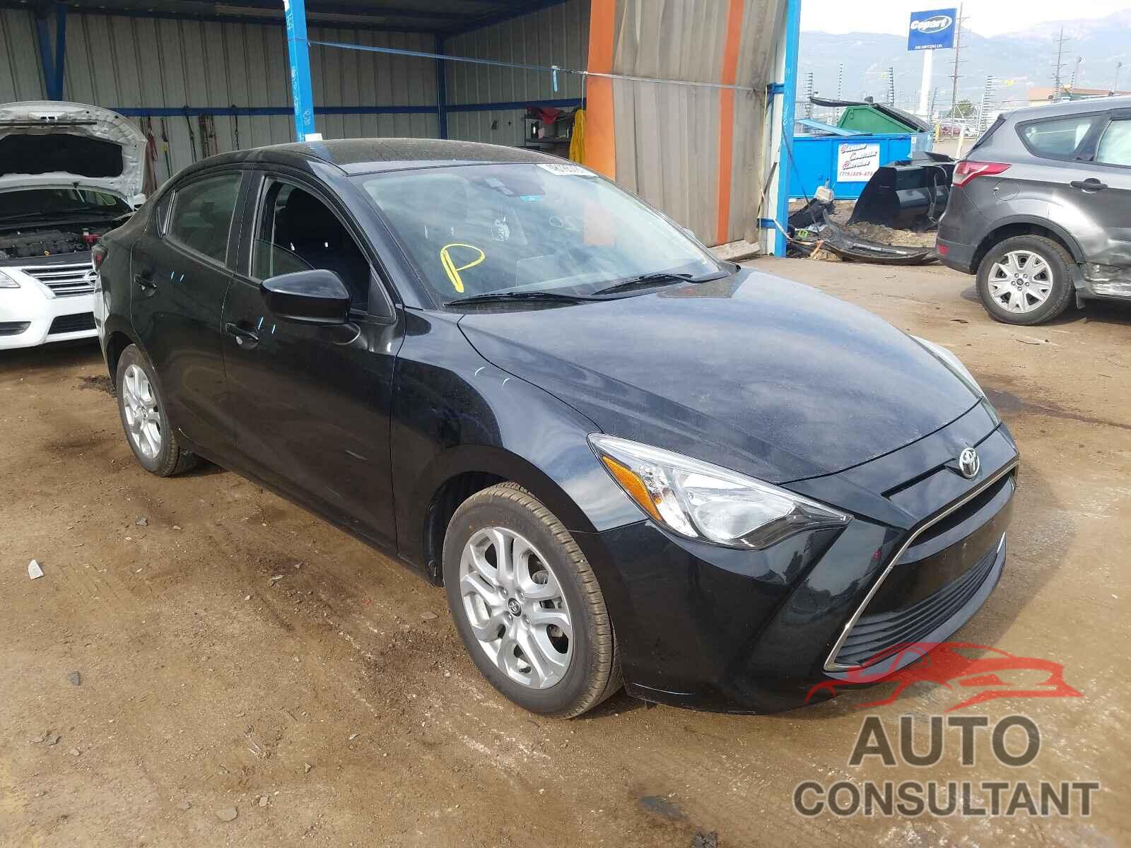 TOYOTA YARIS 2017 - 3MYDLBYV2HY175356