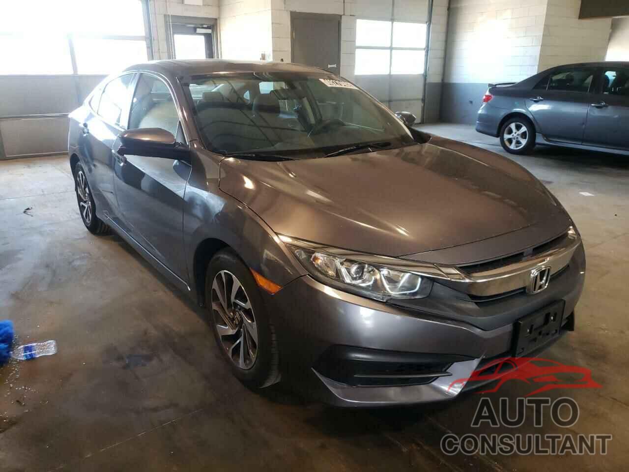 HONDA CIVIC 2018 - 2HGFC2F78JH580887