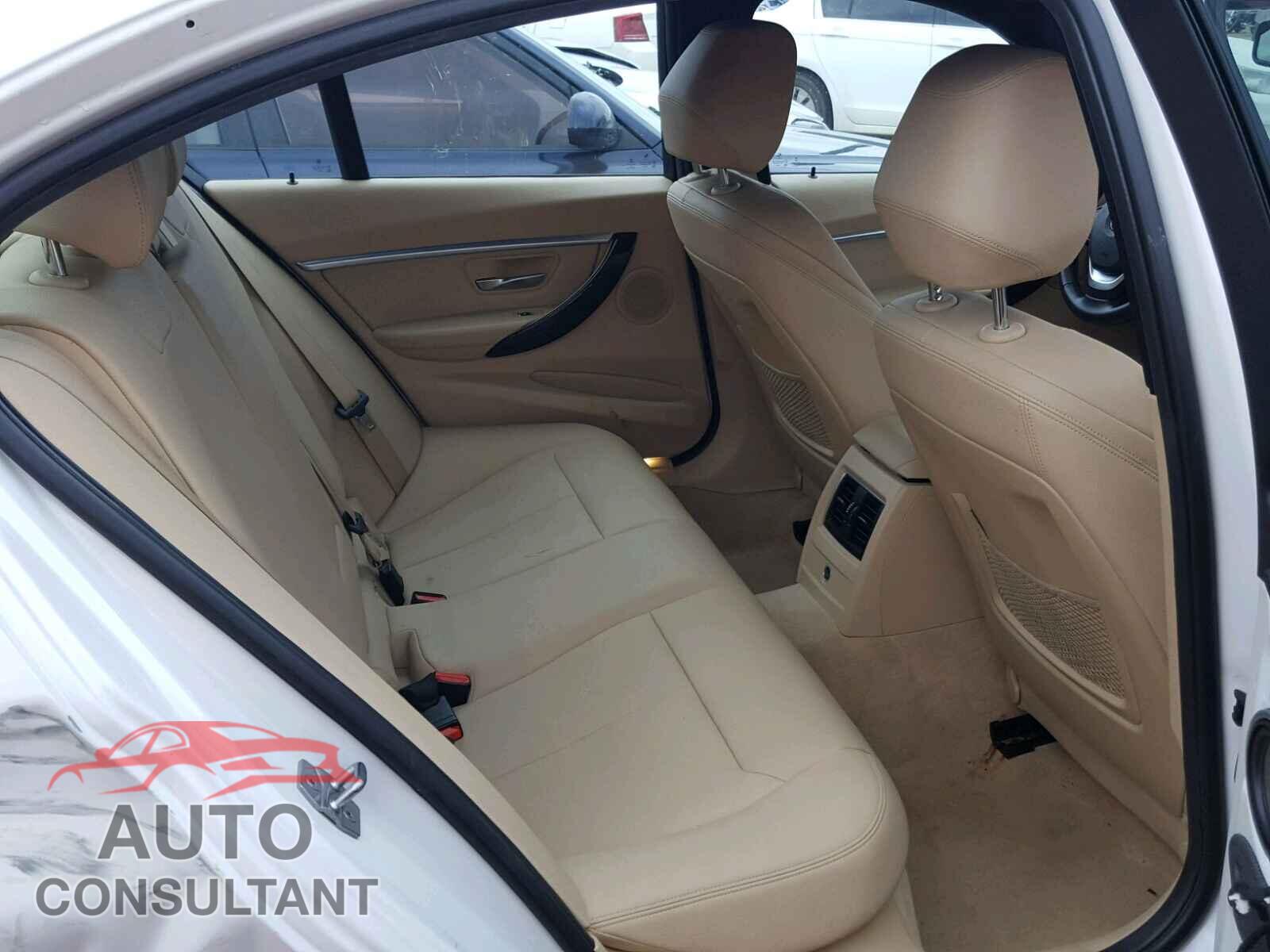 BMW 3 SERIES 2016 - WBA8E9C57GK645157