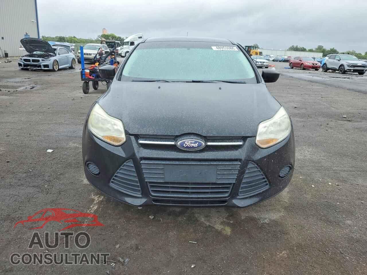 FORD FOCUS 2013 - 1FADP3E26DL312052