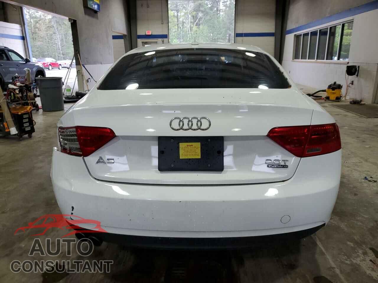 AUDI A5 2015 - WAUCFAFR0FA032910