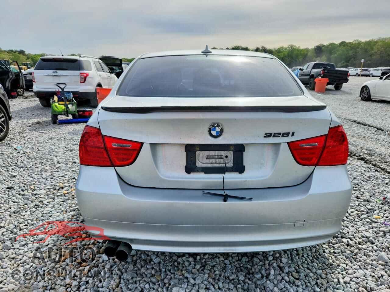 BMW 3 SERIES 2011 - WBAPH7C5XBE679687
