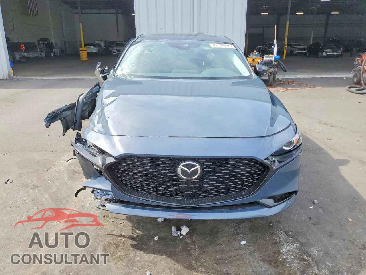 MAZDA 3 2023 - 3MZBPACM4PM372907