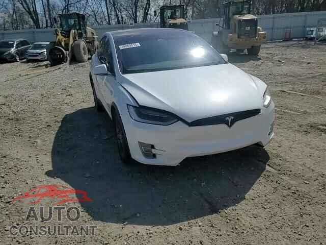 TESLA MODEL X 2017 - 5YJXCAE29HF051256