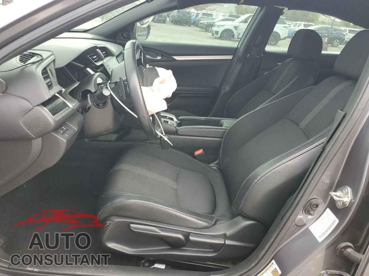HONDA CIVIC 2019 - 2HGFC2F82KH557549