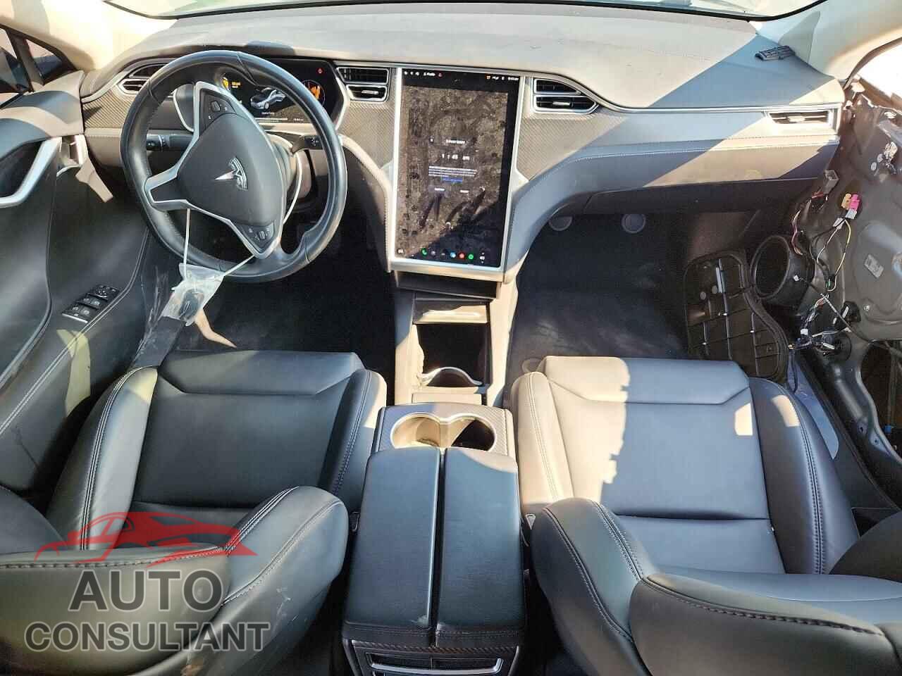 TESLA MODEL S 2017 - 5YJSA1E21HF221402
