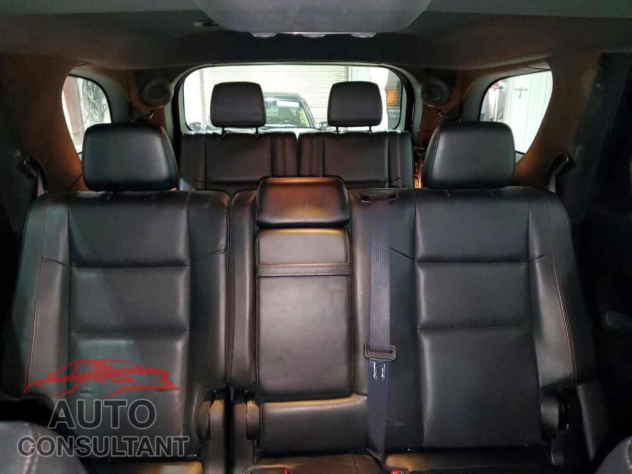 DODGE DURANGO 2018 - 1C4SDJCT2JC115174