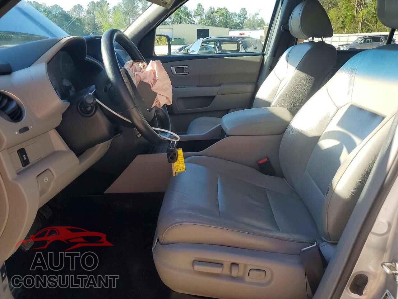 HONDA PILOT 2012 - 5FNYF4H55CB009971