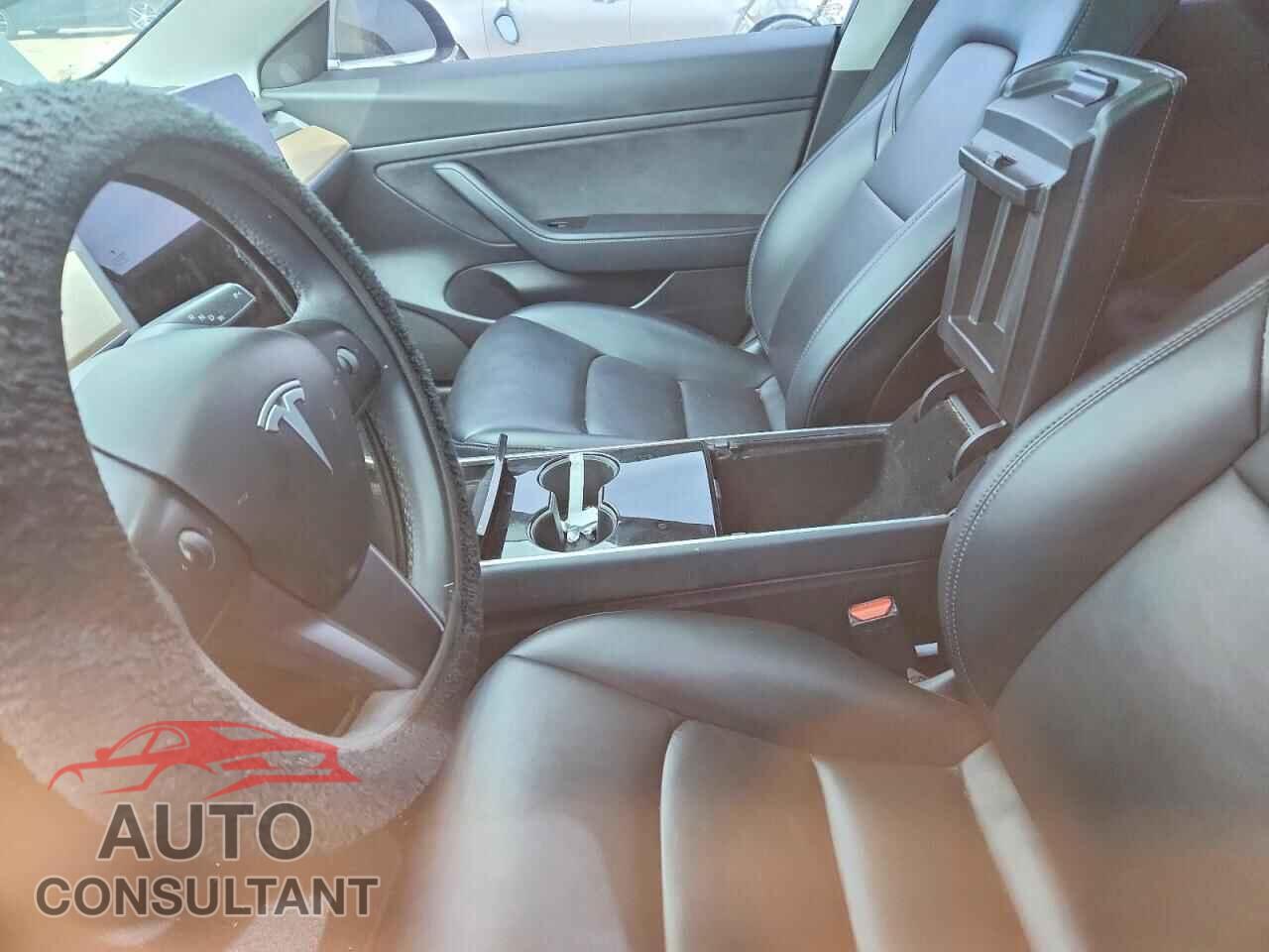 TESLA MODEL 3 2020 - 5YJ3E1EA4LF633631