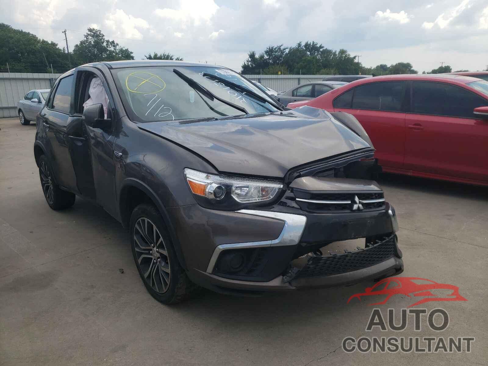 MITSUBISHI OUTLANDER 2019 - JA4AP3AU6KU026949