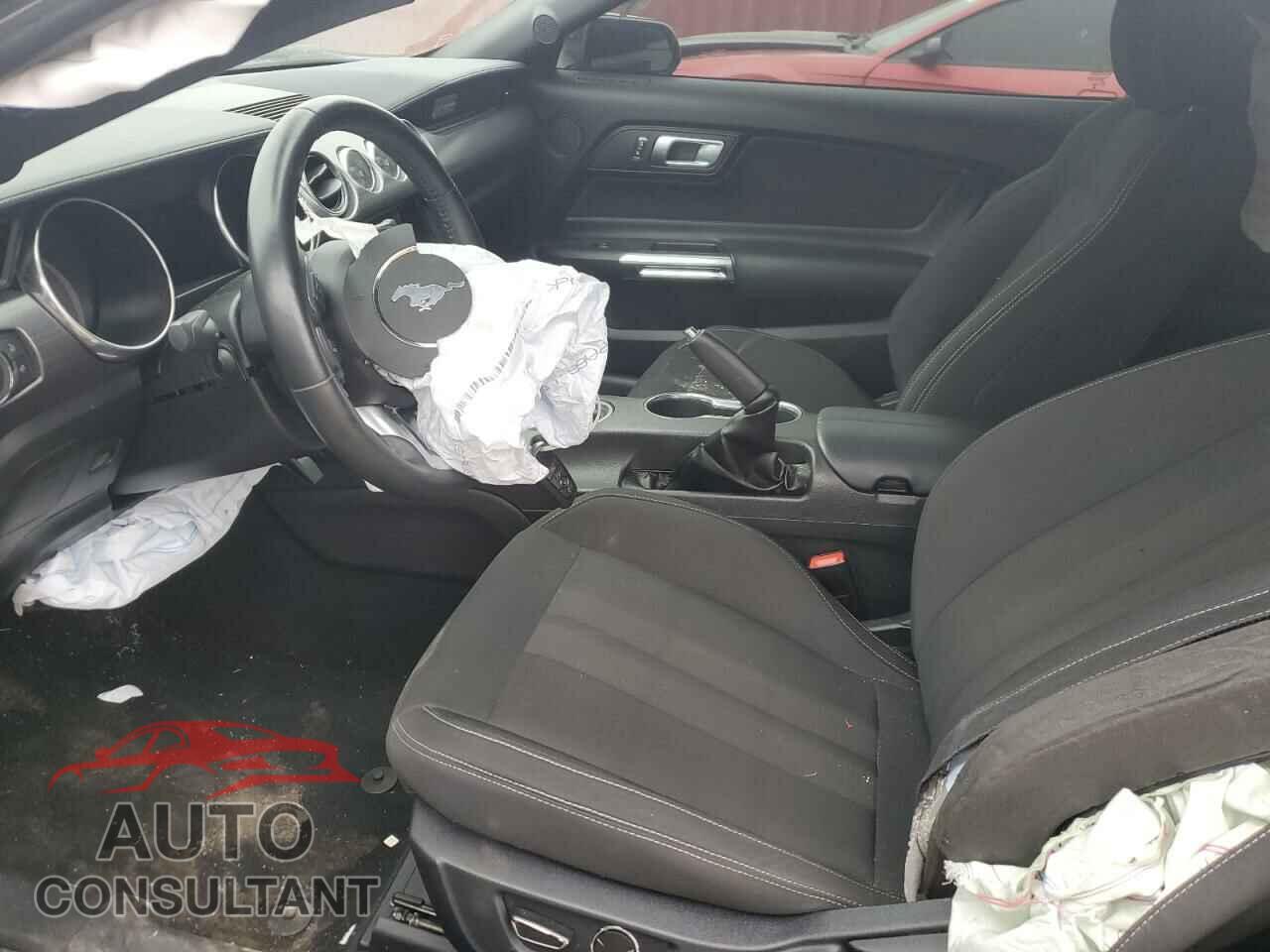 FORD MUSTANG 2019 - 1FA6P8CF7K5200700